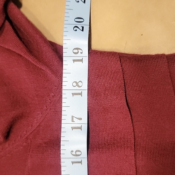 Ann Taylor Button Down Cardigan, Maroon / Wine w/ Multi-Layer Front. EUC. Size L - Picture 8 of 10
